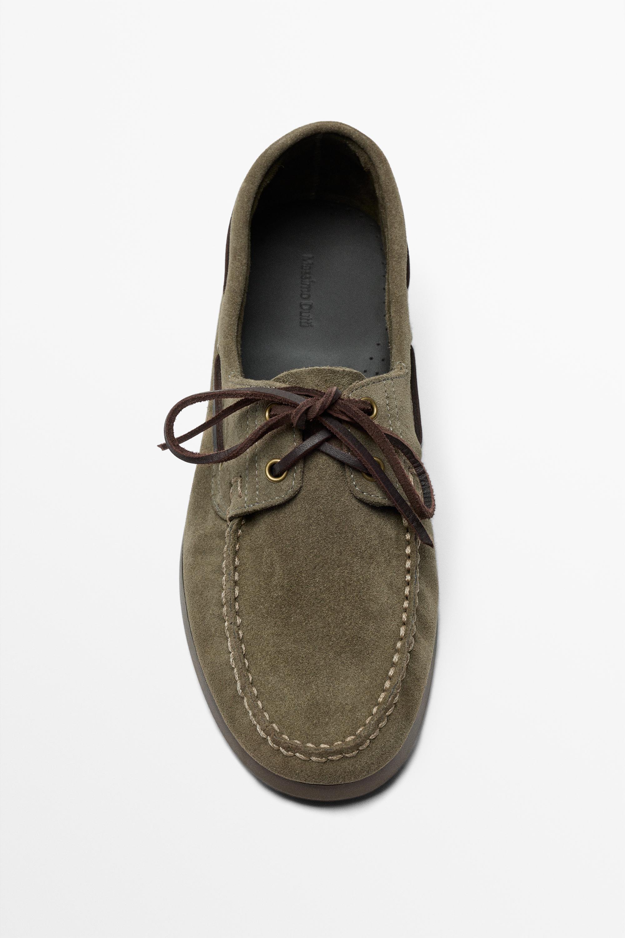 Leather boat shoe